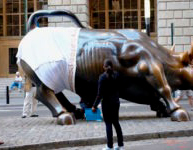 charging-bull