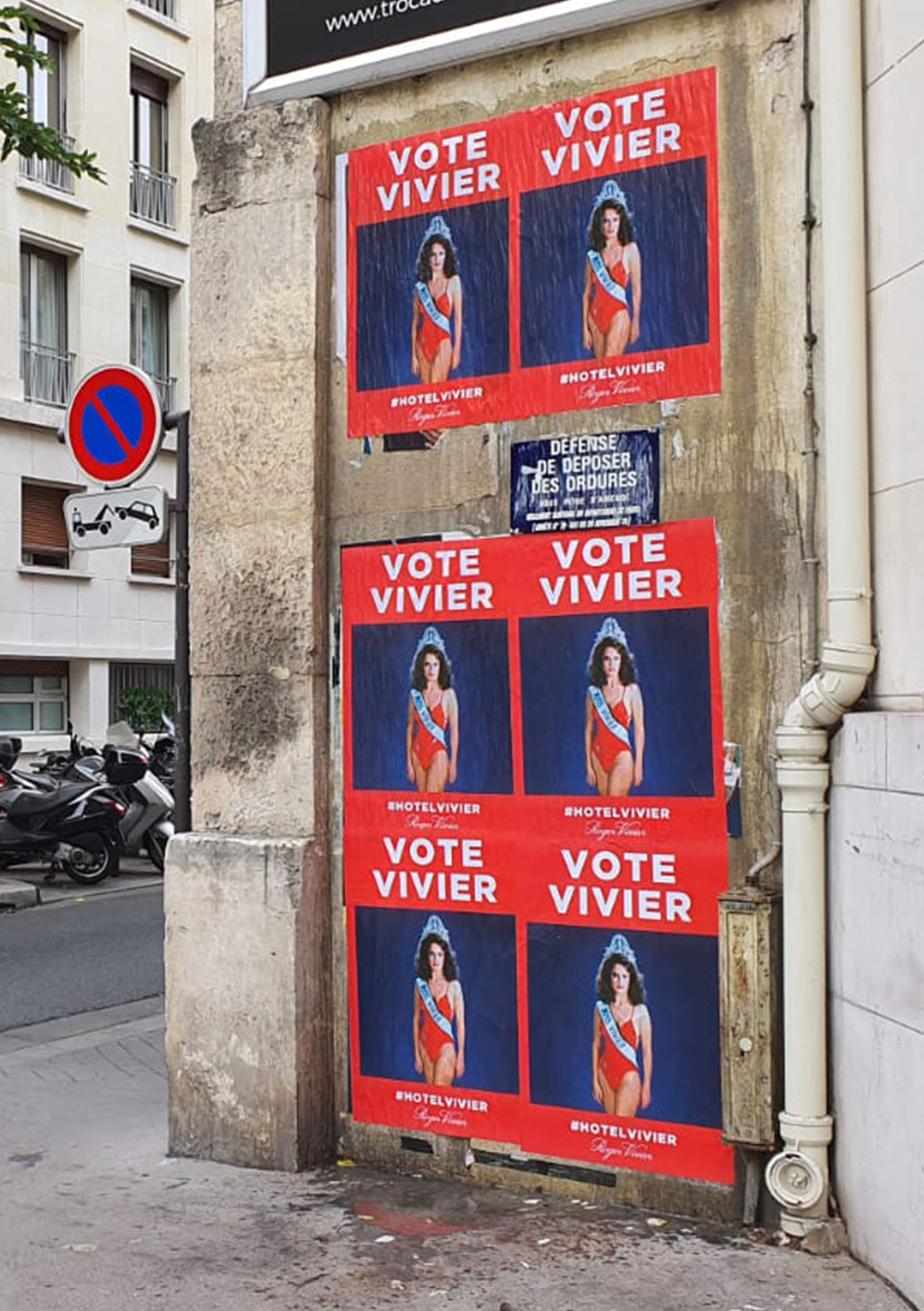 Roger-Vivier-affichage-sauvage-tapage-medias-street-guerilla-marketing-campagne-publicitaire