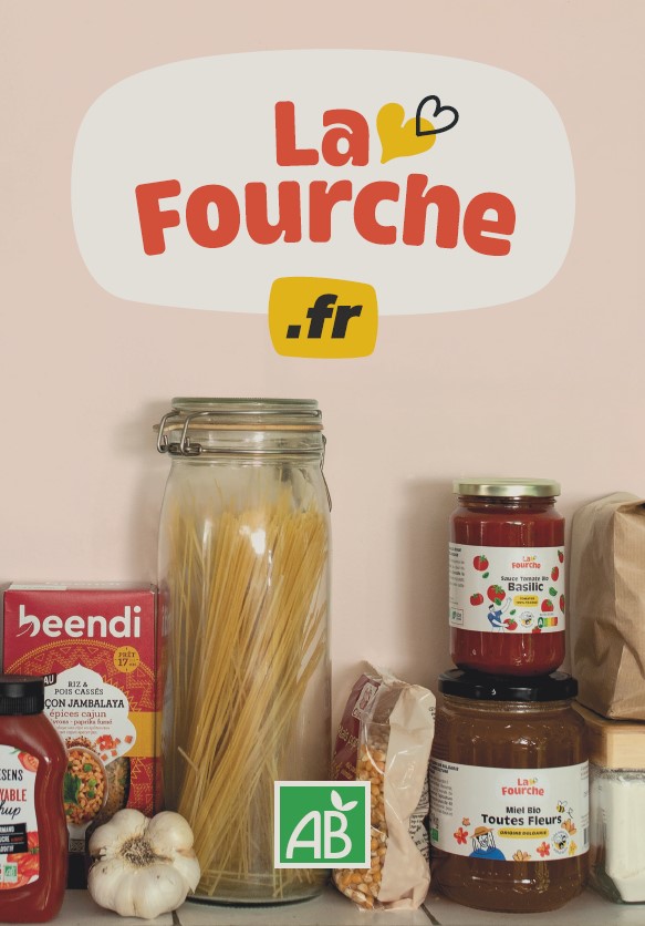 La-fourche-visuel-1-affichage-sauvage-libre-tapage-medias-guerilla-marketing