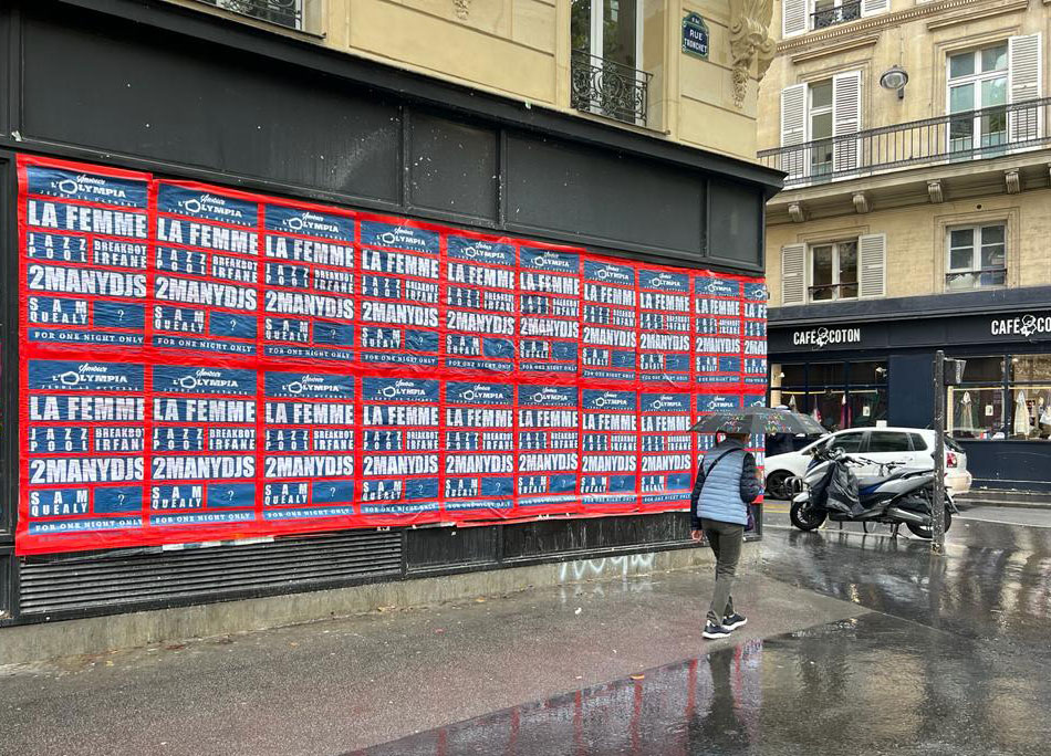 Hotel-amour-affichage-sauvage-tapage-medias-guerilla-marketing