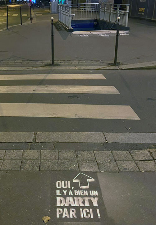 Darty-clean-tag-tapage-medias-guerilla-marketing-france