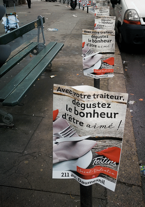 festins-affichage-board-tapage-medias-street-guerilla-marketing-campagne-publicitaire