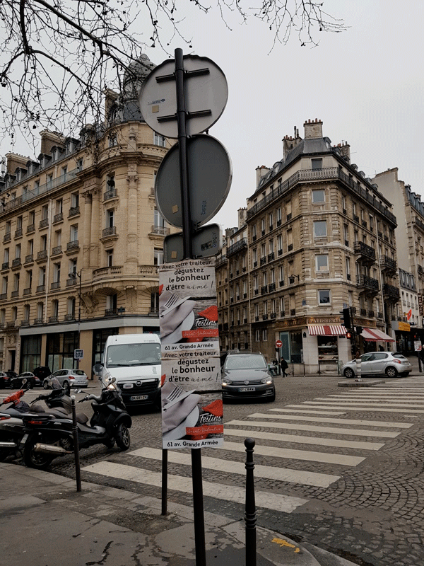 festins-affichage-board-tapage-medias-street-guerilla-marketing-campagne-publicitaire