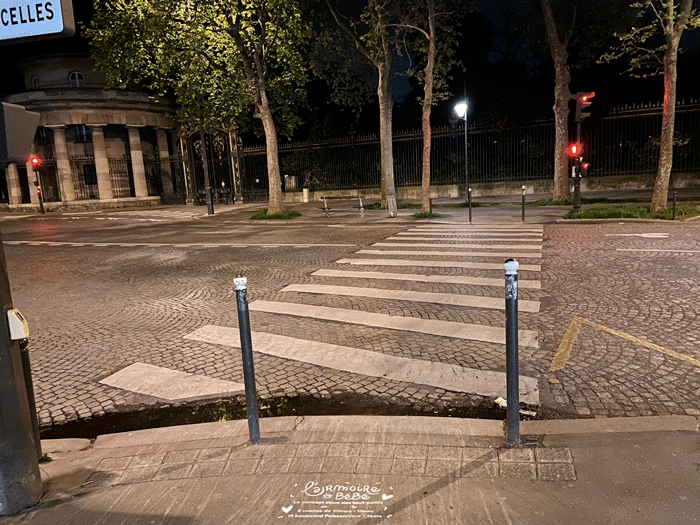 L’armoire-de-bébé-clean-tag-tapage-medias-street-guerilla-marketing-campagne-publicitaire-paris